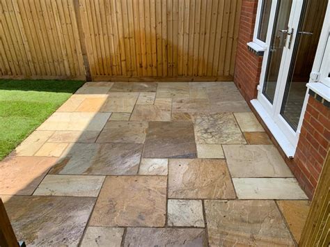 Indian Sandstone Patios Harpenden | Sandstone Paving Hertfordshire