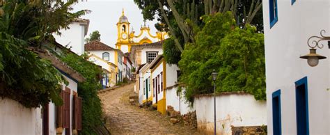 Cultural Vacations in Brazil - Hanpicked for Arts & Culture