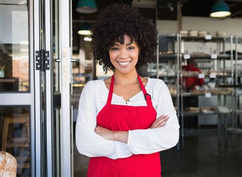 9 Small Restaurant Business Ideas - Wayback Burgers Franchising