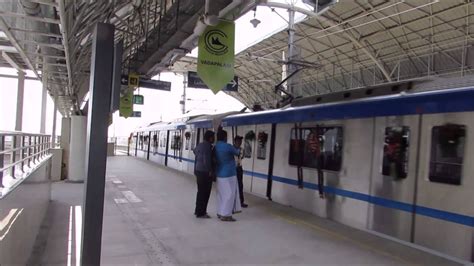 Alandur Koyambedu metro train leaves Vadapalani station - YouTube