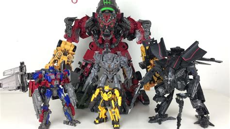 Transformers Studio Series Devastator In-Hand Images - Transformers ...