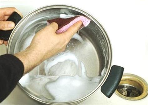 How to Clean Aluminum Cookware | Hunker