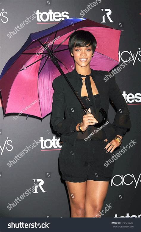 Rihanna Umbrella Wallpapers