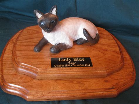 Custom Cat Statue. - Etsy