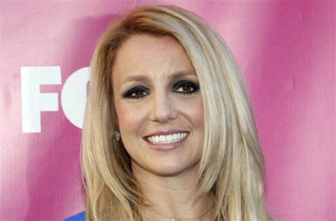 Foodista | Britney Spears Banned From Drinking on 'The X Factor'