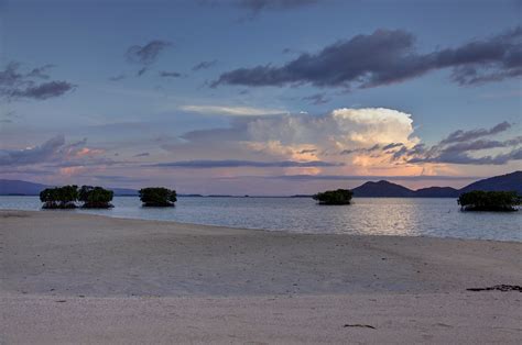 Bougainville Island girl’s rescue prompts police to urge flares use ...