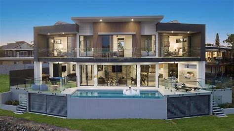 Rents slashed on luxury Gold Coast holiday homes - realestate.com.au