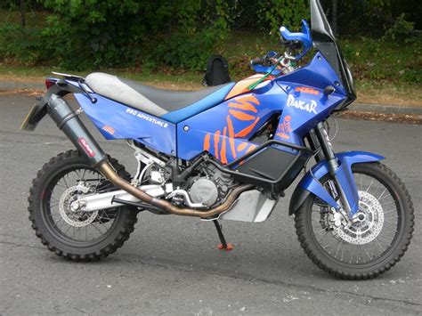 KTM 990 ADVENTURE - Review and photos