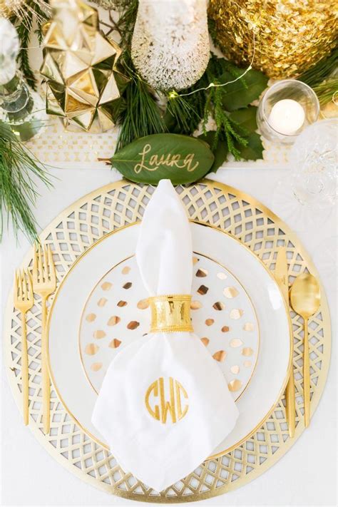 My White & Gold Christmas Tablescape | Christmas tablescapes, Gold ...