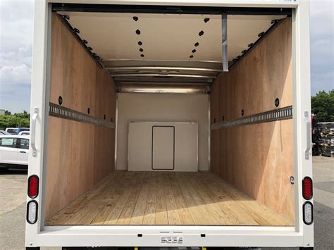 14’ Box Truck Rentals | Moving Van Rentals near Boston, MA | Box Van