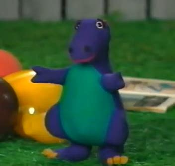 Barney The Backyard Gang Doll