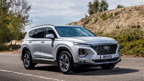 Hyundai Santa Fe SUV (2018 - ) review | Auto Trader UK