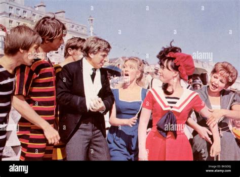 Half sixpence 1967 tommy steele hi-res stock photography and images - Alamy