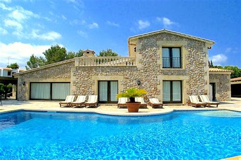 Casa del Pinaret. Luxury beach villa in Puerto Pollensa. 6 bedrooms 12 people. - UPDATED 2021 ...