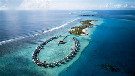 Ritz-Carlton Maldives, Fari Islands – Hotel Review | Condé Nast Traveler