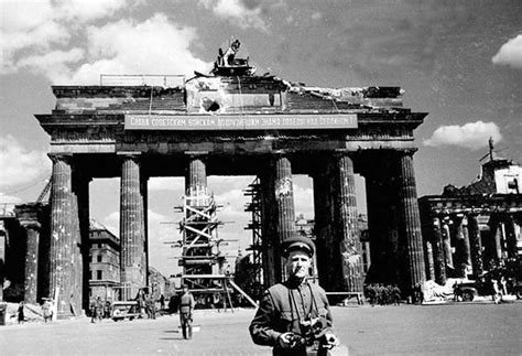 Battered Brandenburg Gate in 1945 | Soviet photographer in f… | Flickr