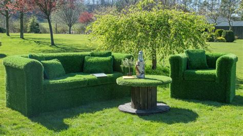 Quirky garden furniture made from artificial grass turf ~ Fresh Design Blog