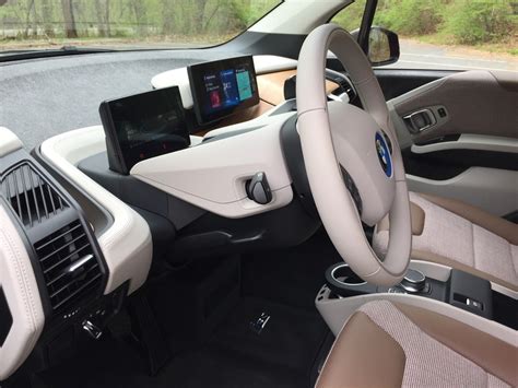 2018 BMW i3: 105 Interior Photos | U.S. News