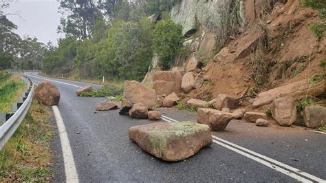 Jenolan Caves Road Slope Stabilisation : Warner Company