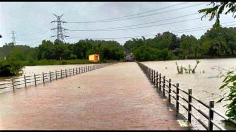 Ulhas River crosses warning level, 300 residents in Badlapur moved to ...