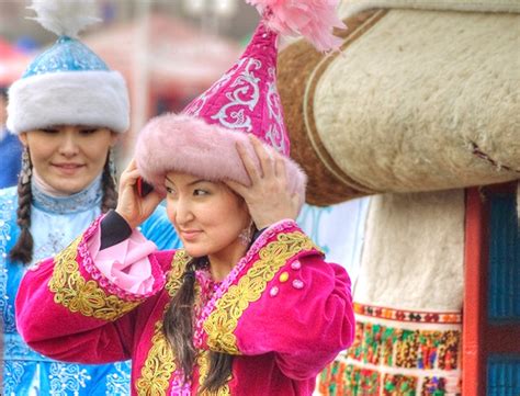 Kazakhstan national features, food, cuisine