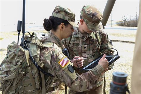 Pennsylvania Guard is first Guard to field new SIGINT system > New Hampshire National Guard ...