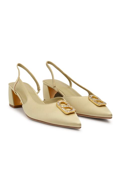 Sarah Shoes - Gold – Buttonscarves