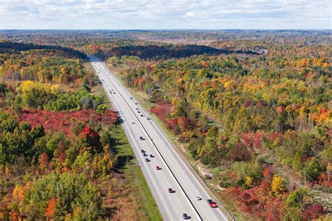 Aerial Photo of Highway 401 - Duncan.co