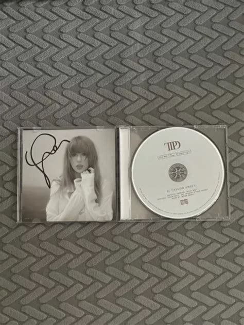 TAYLOR SWIFT - Tortured Poets Department CD + The Manuscript + Signed Photo £180.16 - PicClick UK