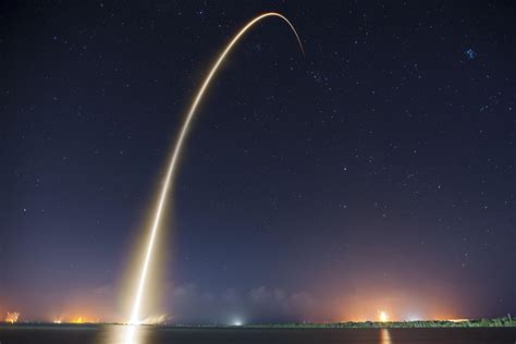 How to Watch a Night Rocket Launch at Cape Canaveral, Florida - Voyage Scribe