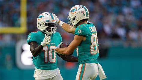 Dolphins highlight in preseason win pays homage to late executive