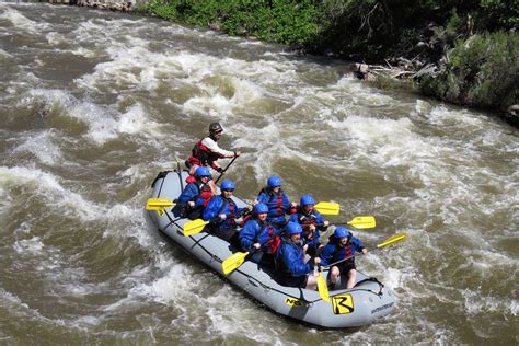 Whitewater Rafting in Colorado 2024 - Rove.me