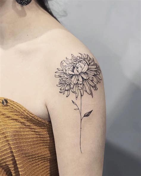 𝙽𝚘𝚝𝚑𝚒𝚗𝚐 𝚠𝚒𝚕𝚍 •` ´ on Instagram: “Chrysanthemum for Abi ! Done at Philly tattoo convention ...