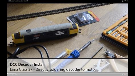 DCC Decoder Install into a Lima Class 37 - YouTube