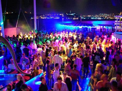 Experience incredible nightlife in Turkey - TravelMedia.ie