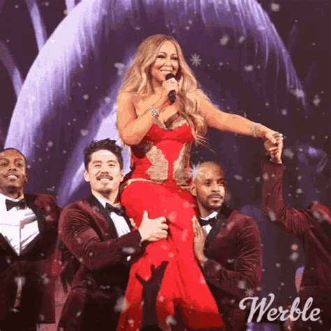 Mariah Carey Christmas GIF - Mariah Carey Christmas Snow - Discover & Share GIFs