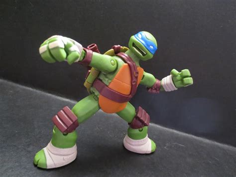 Action Figure Barbecue: Action Figure Review: Battle Shell Leonardo from Teenage Mutant Ninja ...