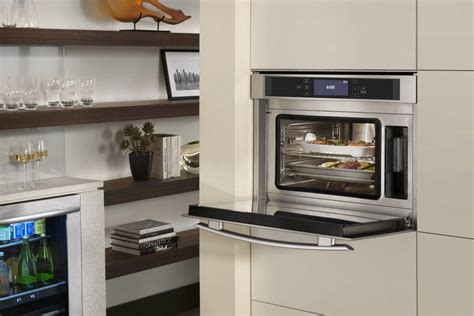 Why You Might Want A Combi-Steam Oven