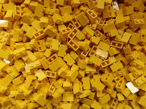 LEGO Bricks: Yellow 1x2. Part 3004 (X 100): Amazon.co.uk: Toys & Games