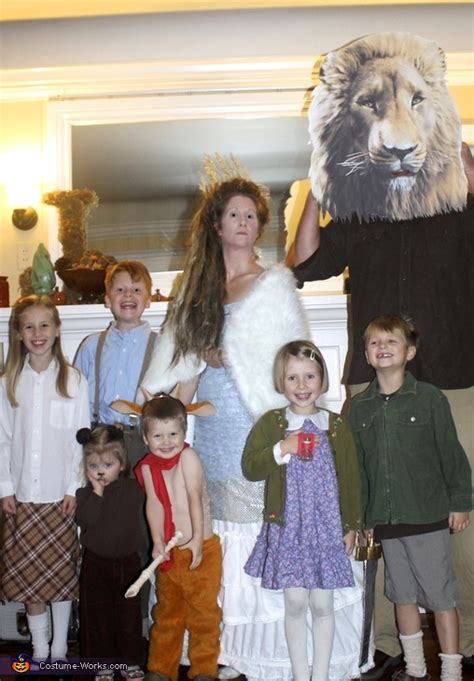 The Chronicles of Narnia Family Halloween Costume