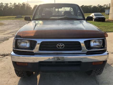 95 Toyota Tacoma 4x4 for Sale in Conway, SC - OfferUp