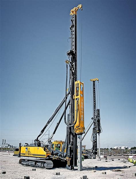 Pile Driving Rigs and Piling Equipment | Junttan Oy