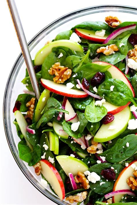 Magnifique idée comment faire une salade composée originale avec épinard Spinach Salad Recipes ...
