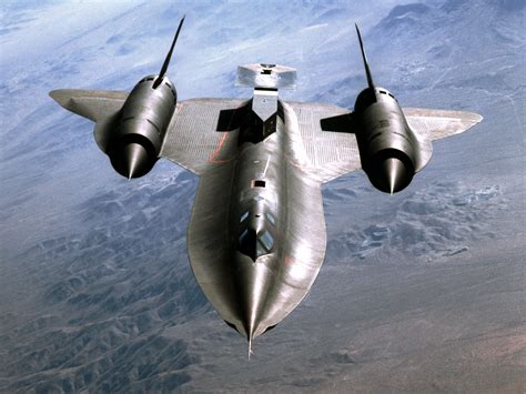 Download Military Lockheed SR-71 Blackbird HD Wallpaper