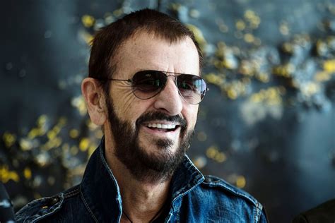 Ringo Starr / Ringo Starr Says He Was Mad For 20 Years After The Beatles Broke Up Can T Remember ...