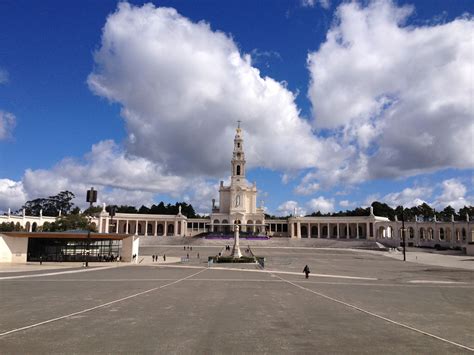 Fatima - Portugal | Places to travel, Portugal, Places ive been