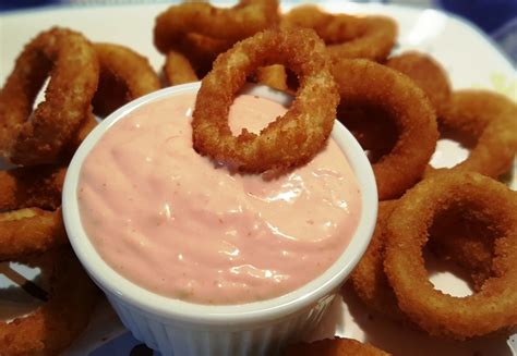 Better than Bloomin' Onion Ring Dipping Sauce Recipe | This Old Gal