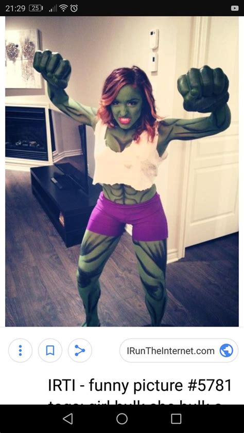 Female Hulk cosplay