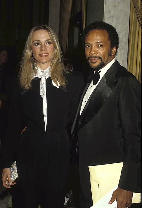 Quincy Jones pays tribute to ex-wife Peggy Lipton