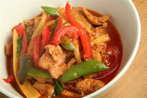 Thai Red Chicken Curry : Dinner Diary